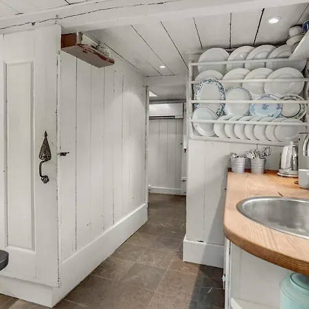 Lovely In With Wifi Nyaraló